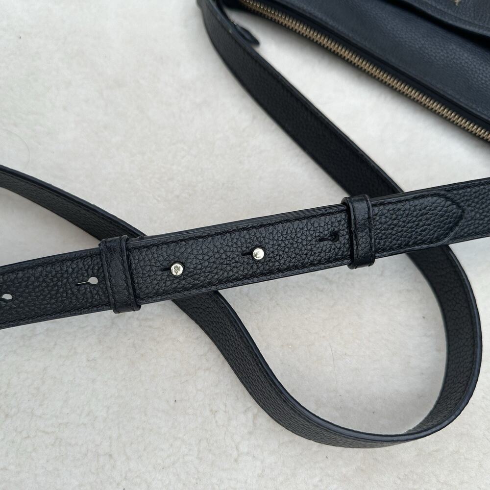 Kate Spade crossbody Black pebbled run around bag adjustable strap - Picture 5 of 8
